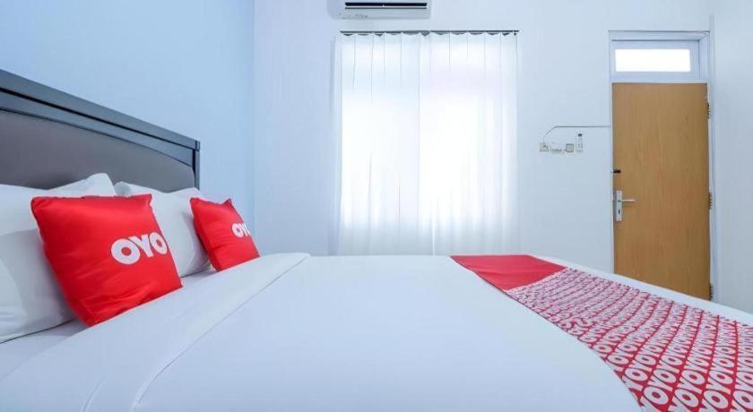 Oyo 1755 De'balcon Near Ngurah Rai Airport 2*