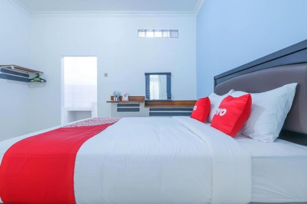 Hotel Oyo 1755 De'balcon Near Ngurah Rai Airport